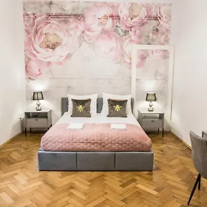 Cracwow K8 No.7 Apartment Krakow