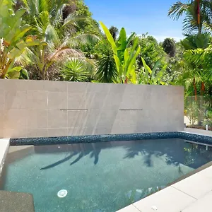Aurelia 3 Bedroom Holiday Holiday home Palm Cove
